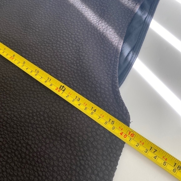 Zara trafaluc sleeveless black blouse Small - Picture 4 of 7